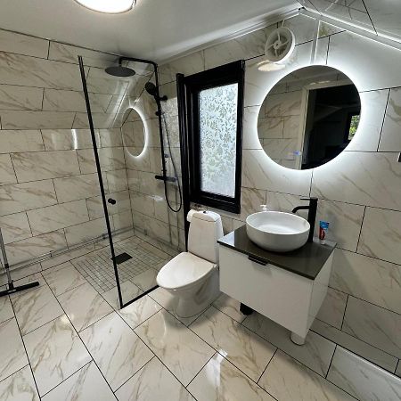 Luxurious Apartment Near Citycenter Borås Εξωτερικό φωτογραφία