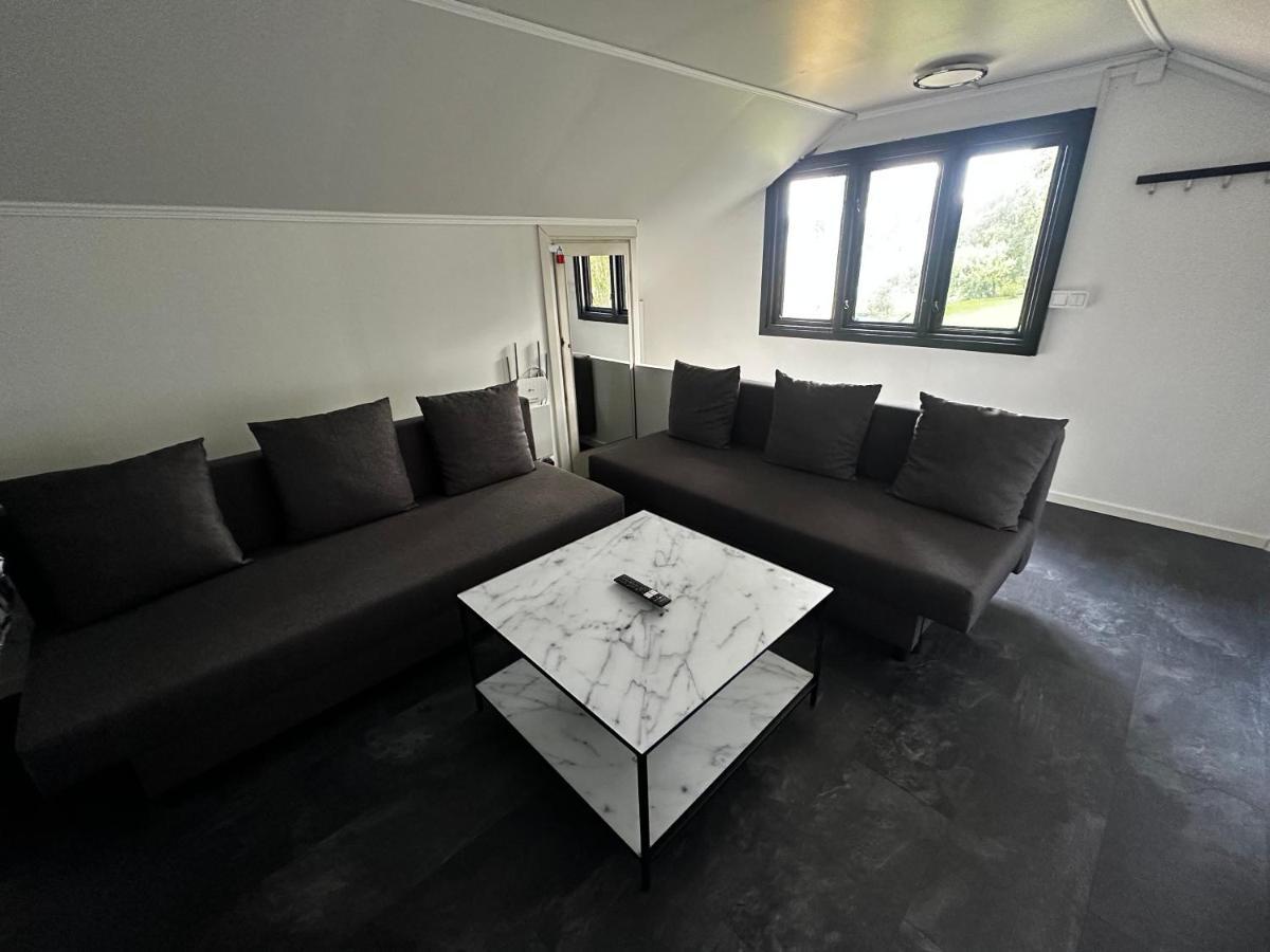 Luxurious Apartment Near Citycenter Borås Εξωτερικό φωτογραφία